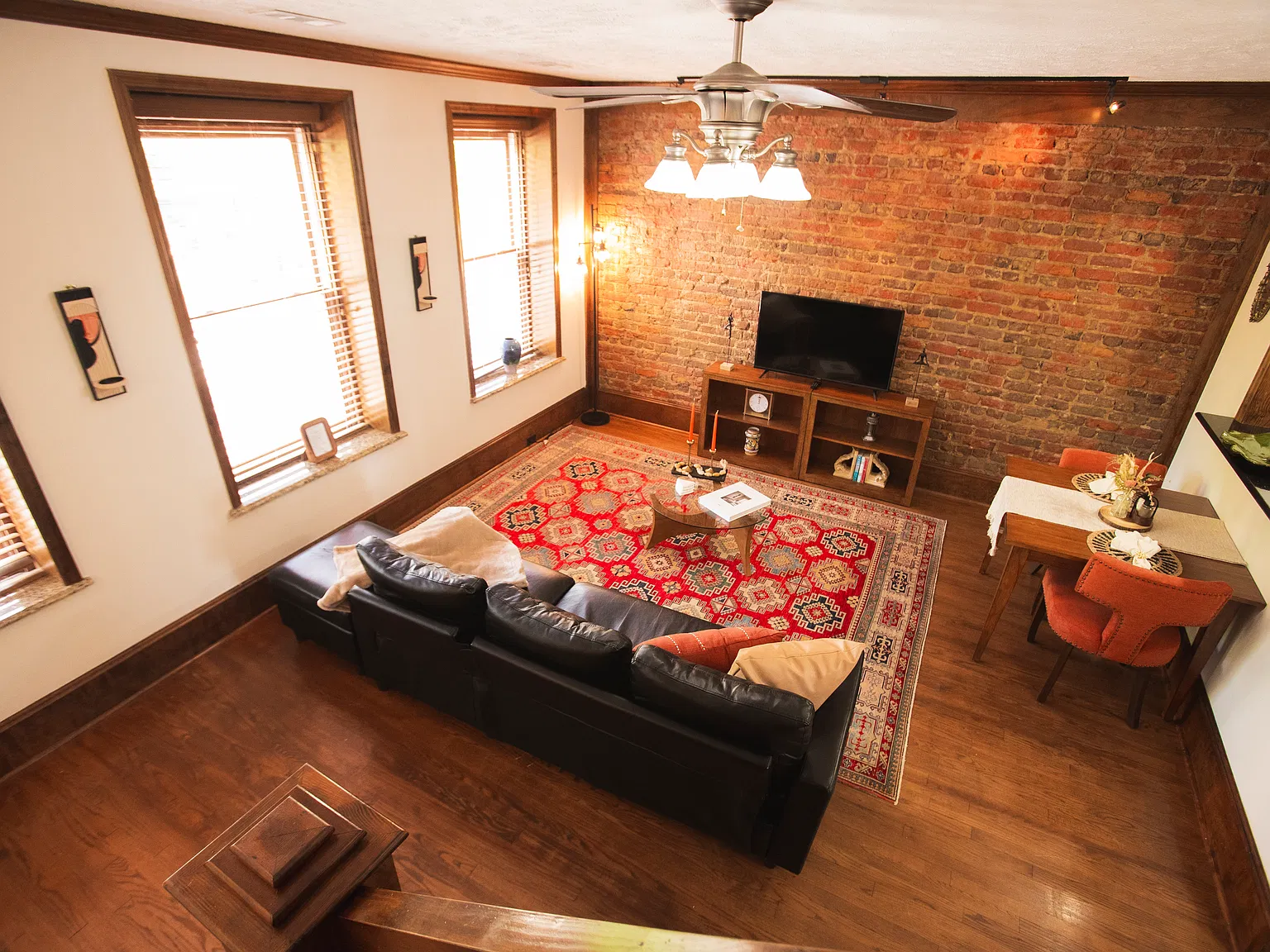 1 bed, 1200 sqft, $1,850 — Photo 2