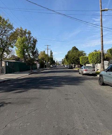 11018 Herrick Ave — Photo 7