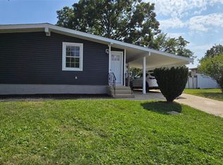 236 Jefferson Ave, Amityville, NY 11701