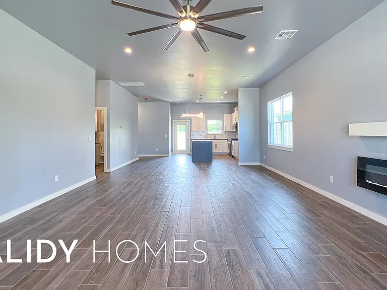 505 Remington Ave — Photo 18