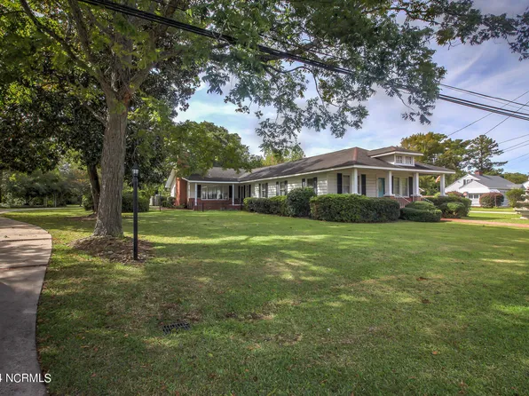 327 Chatham Street, Newport, NC 28570