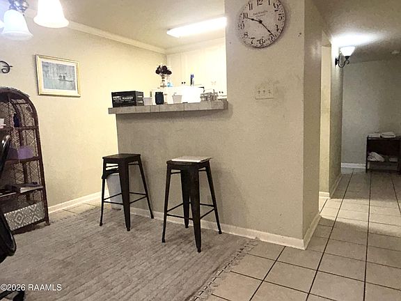 4th image of 220 Doucet Rd APT 154-G