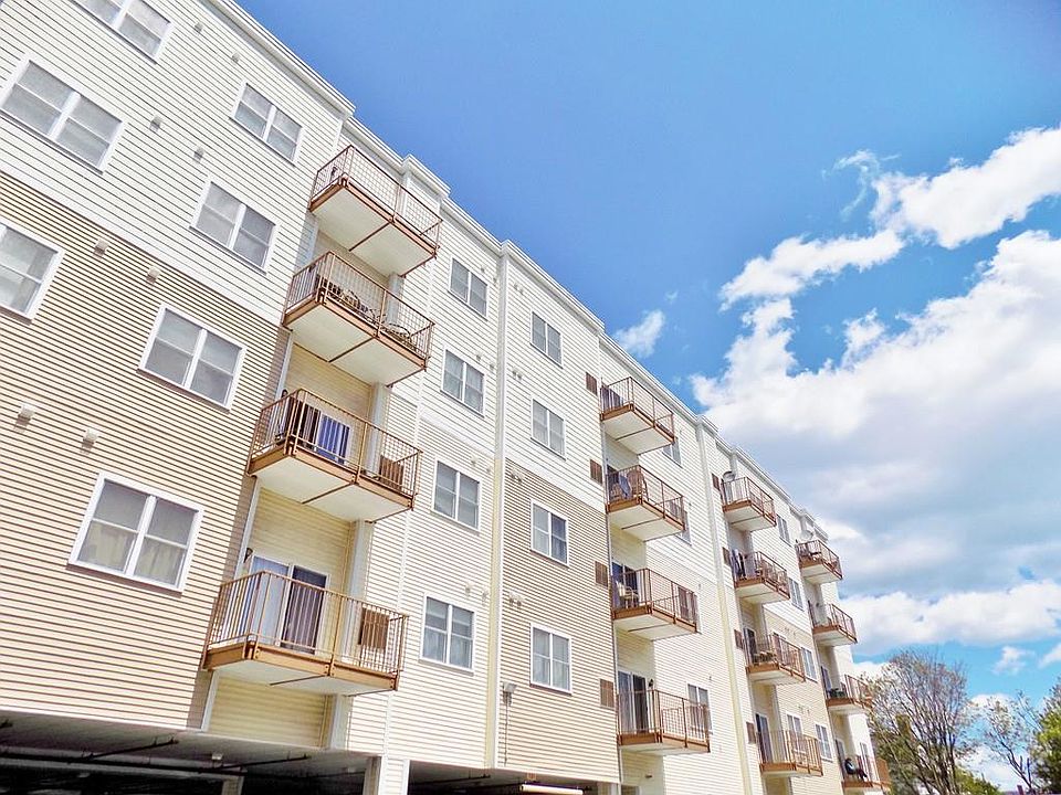 1st image of 84 Aborn St Unit 2209