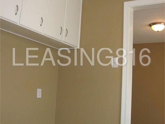 5th image of 7444 Park Ave