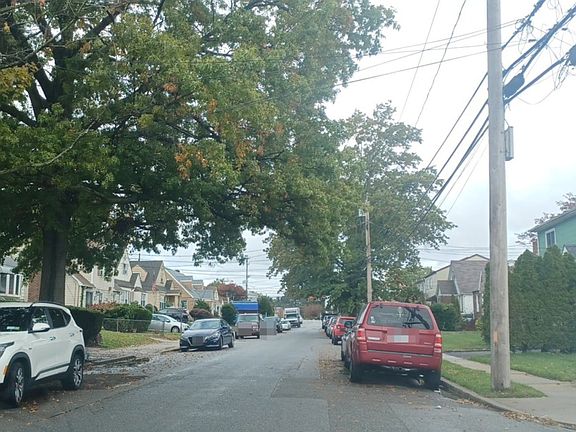 5th image of 55 Butler Blvd
