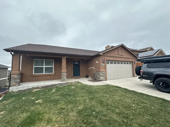 821 Circle Dr, Palmer Lake, CO 80133