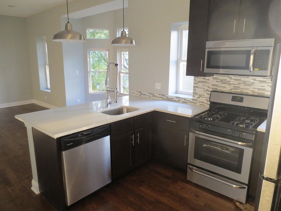 1st image of 2023 N Campbell Ave #2S