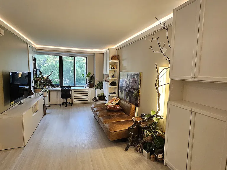 382 Central Park W #1S — Photo 1