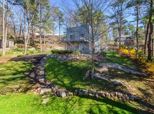 10 Uncas Rd, Gloucester, MA 01930