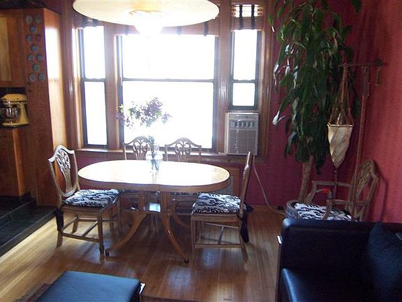Dine Area  
