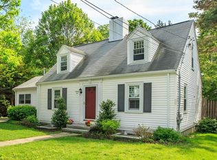 22 Fairway Dr, Newton, MA 02465