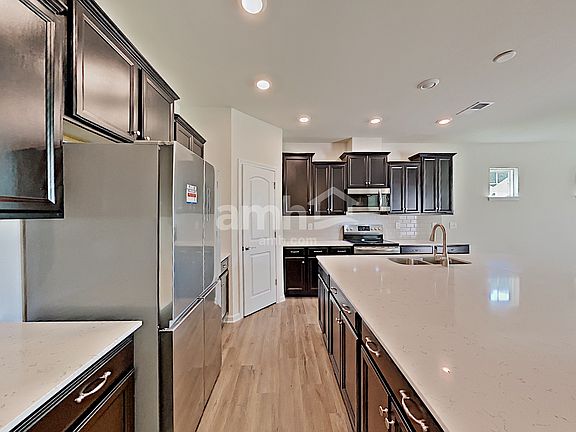 3rd image of 2411 Napa Valley Dr