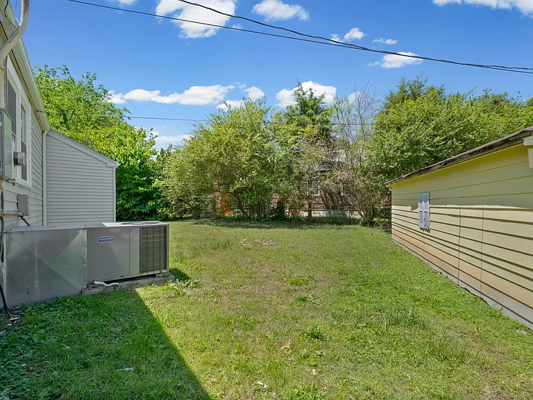 19 Chestnut Dr — Photo 21