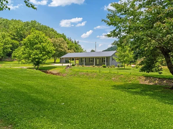49 J E Sartain Rd, Manchester, TN 37355