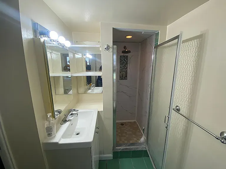 1 bed, 1080 sqft, $2,599 — Photo 3