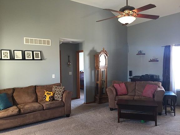 5th image of 1675 Stefanie Ln