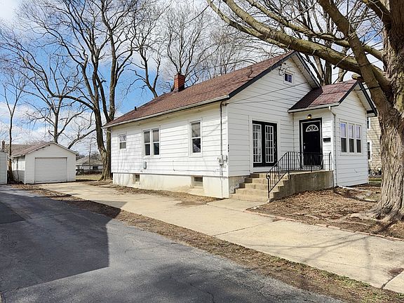 2nd image of 602 Austin Ave
