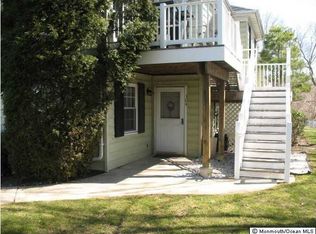 304 Buckingham Cir, Middletown, NJ 07748