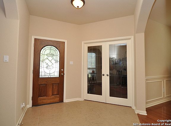 4th image of 19535 Highgrove Ln