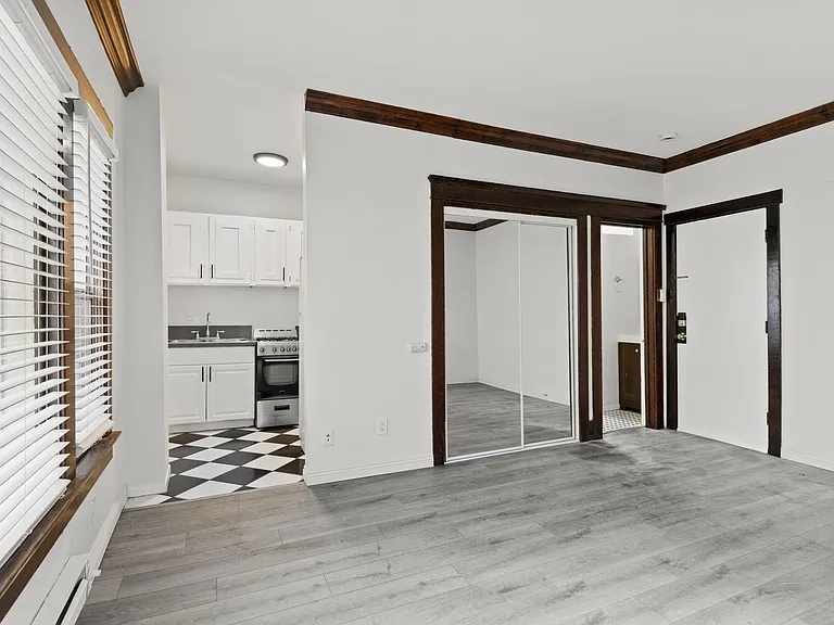 330 Cedar Avenue — Photo 22