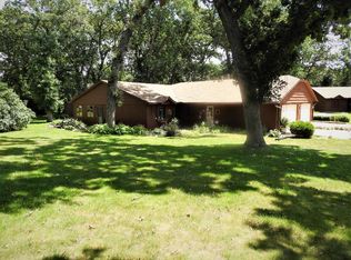 357 Shady Ridge Rd NW, Hutchinson, MN 55350