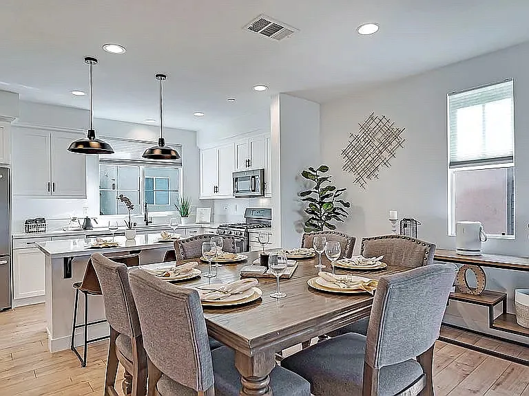 1026 Savi Dr #101 — Photo 3
