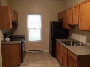 24 Frontage St APT 1, Westport, MA 02790