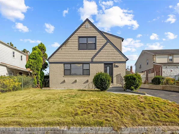 11927 Springfield Boulevard, Cambria Heights, NY 11411