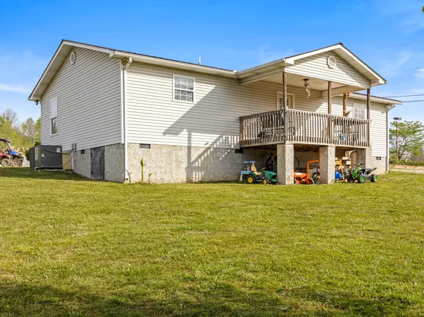 90 Illuminary Firetower Rd, Spring City, TN 37381