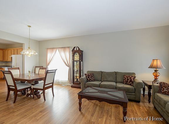 4th image of 239 Hearthstone Dr