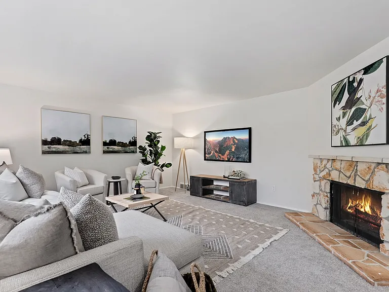 3601 NE 145th St — Photo 7