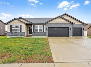 2650 London Ln, Shiloh, IL 62221