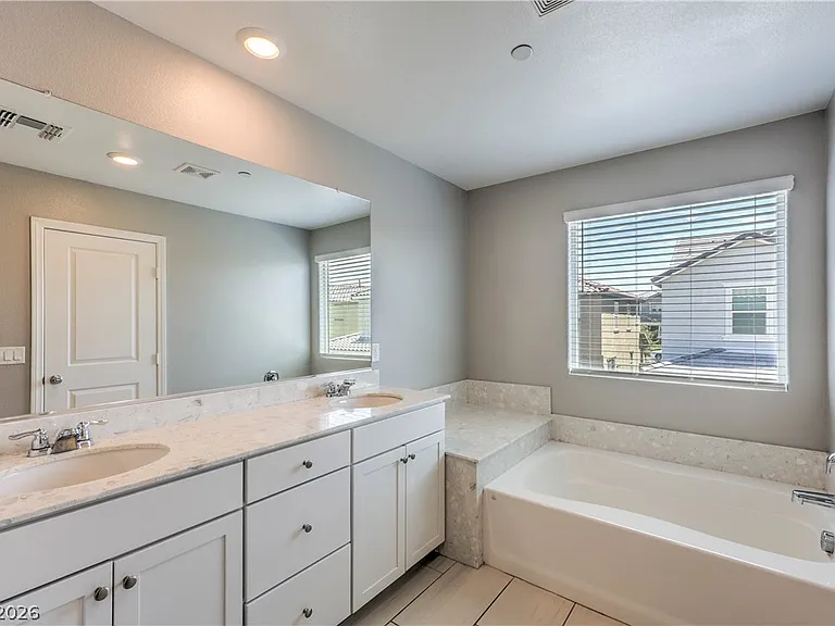 2508 Valdanos Pl — Photo 26