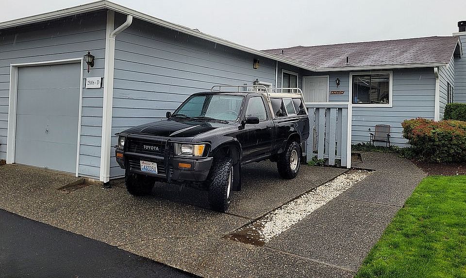 Garage & off street parking