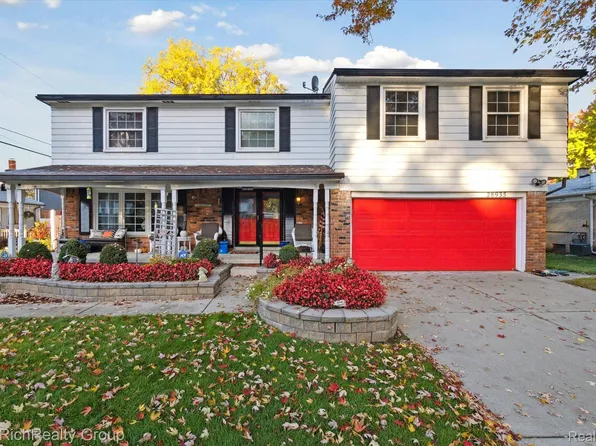 28935 San Carlos St, Southfield, MI 48076