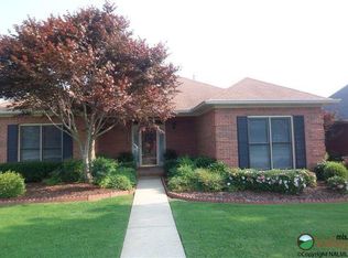 2209 Yorkshire SE, Decatur, AL 35601