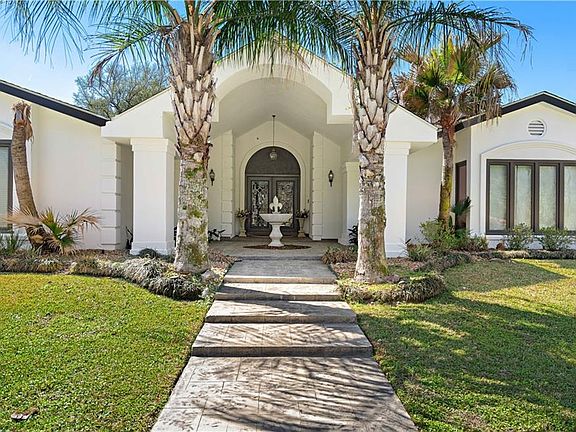 2nd image of 17239 Three Rivers Rd