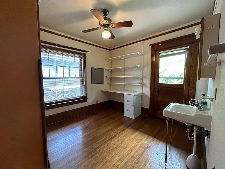 431 N Cherry St — Photo 19