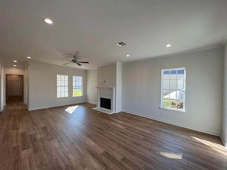 4773 Cottage Oaks Dr — Photo 3