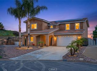 22270 Pinto Dr, Canyon Lake, CA 92587