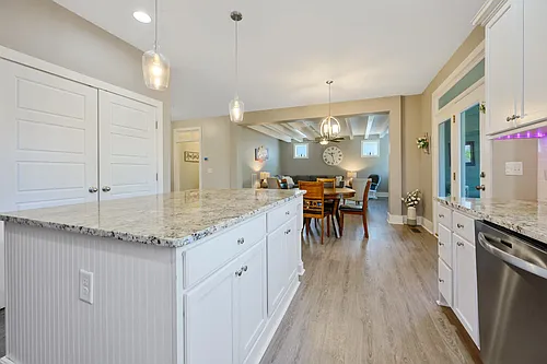 204 Diggory Dr Photo 1