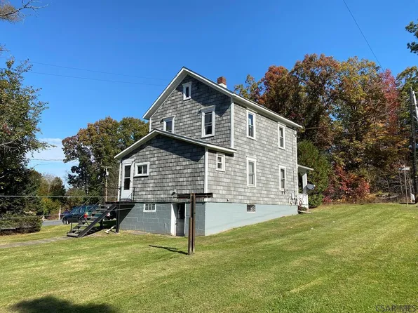 631 Main St, Boswell, PA 15531