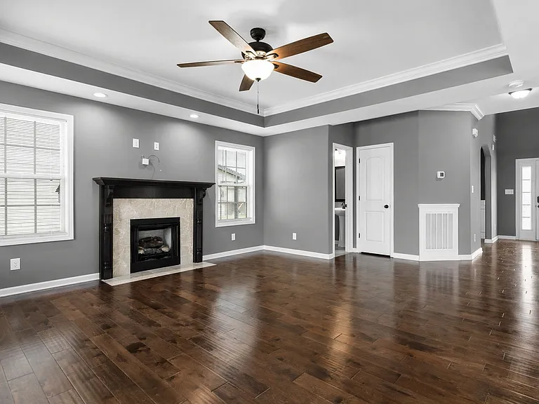 352 Winter Terrace Ln — Photo 8