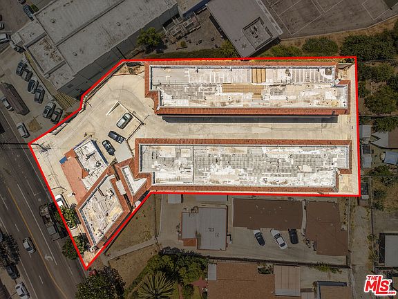 5th image of 3405 N Figueroa St