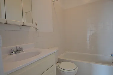 Rented by CITY SKYLINE REALTY INC