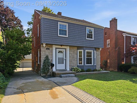 2nd image of 2073 Van Antwerp St