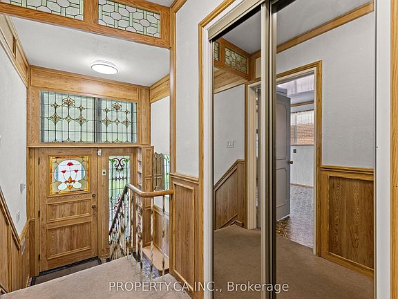3rd image of 77 Troutbrooke Dr