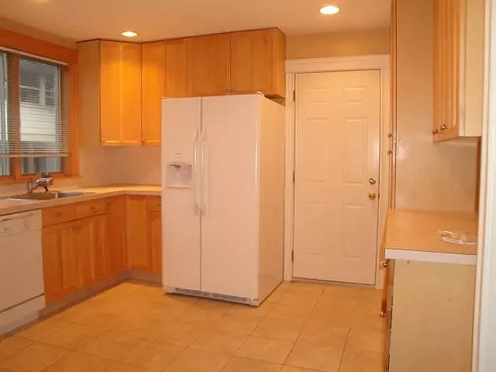 15 Banks St #1 — Photo 2