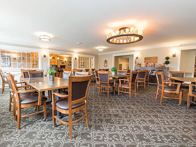 Quail Hollow Senior Living Community — Photo 11