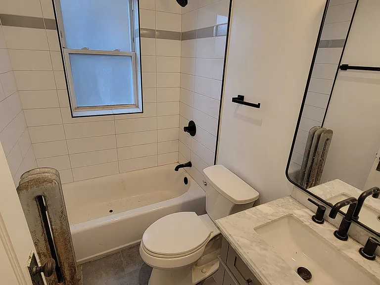 6430 N Richmond St #2W — Photo 18